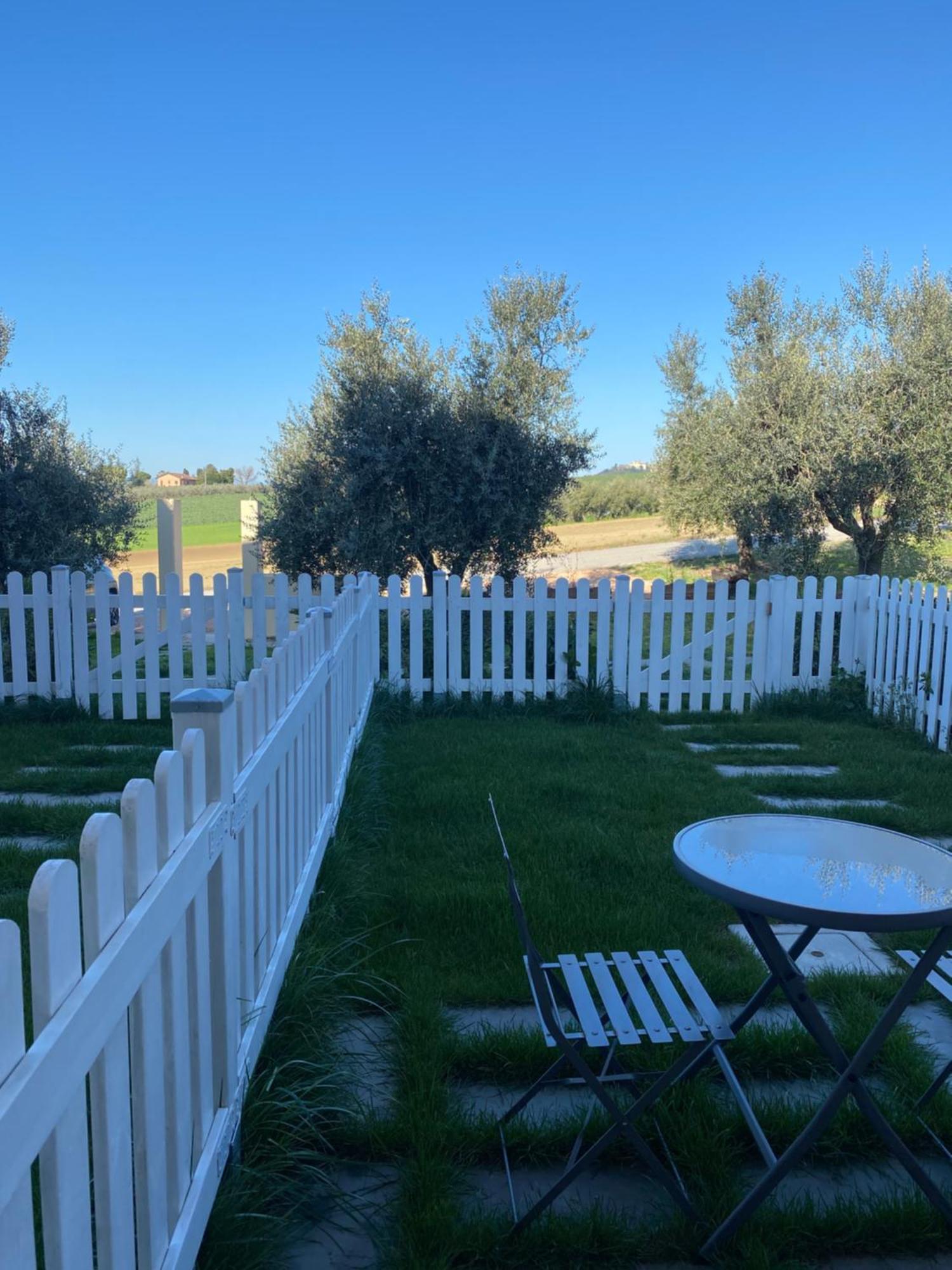 Olea B&B Montecosaro  Bilik gambar